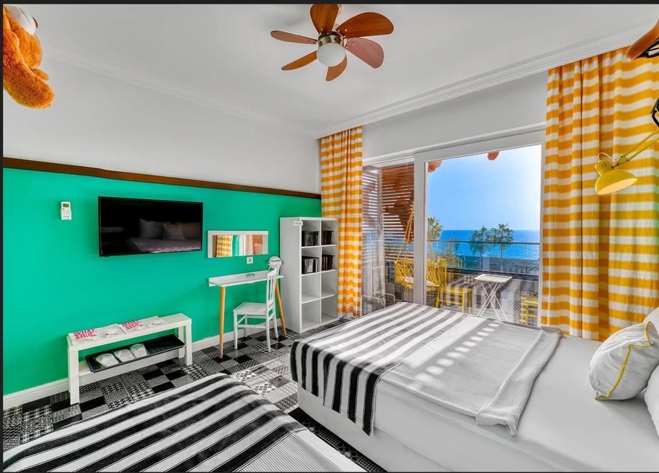 Deluxe Double Room with Sea View